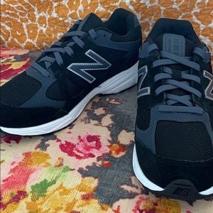New Balance 888 grey and black sneakers 5XW